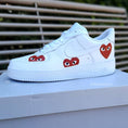 Bild in Galerie-Betrachter laden, Air Force 1 "Hearts one"