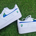 Bild in Galerie-Betrachter laden, Nike-air-force-1-sandzak-custom-sneaker