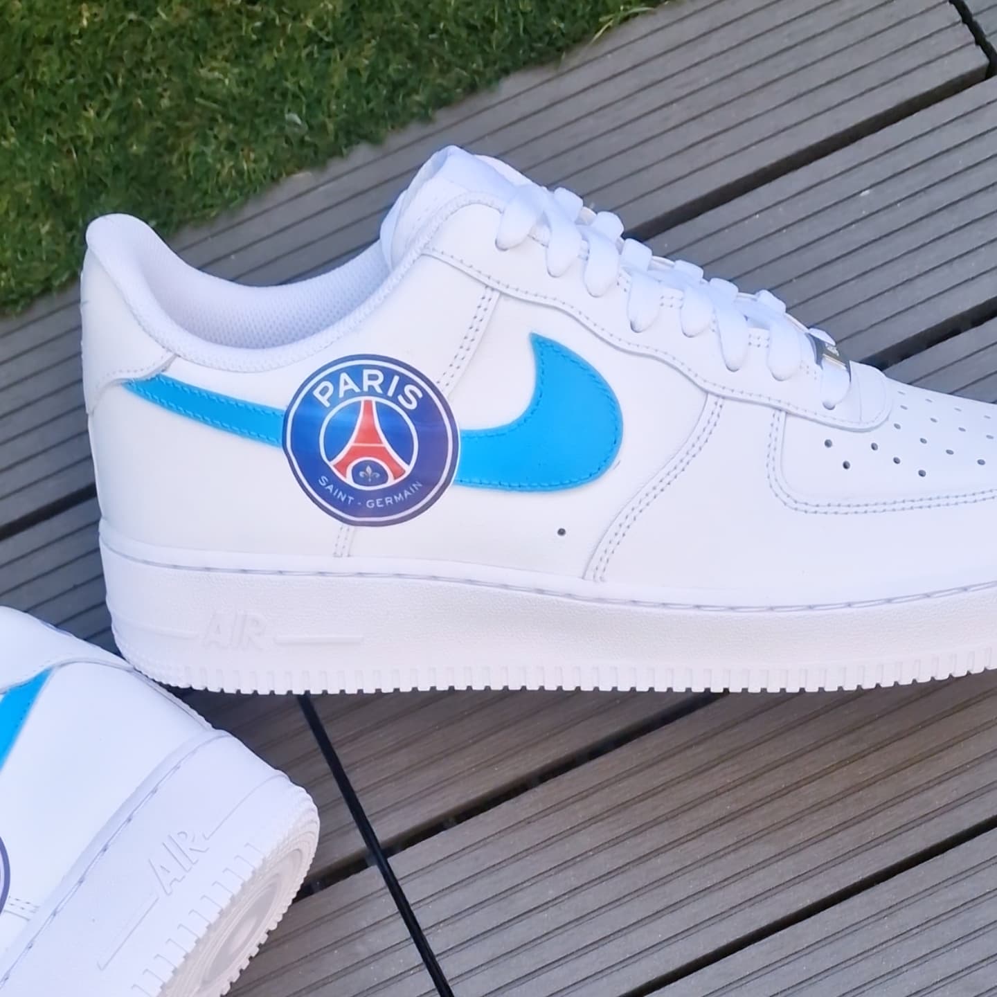 Air Force 1 "Paris blue"