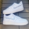 Bild in Galerie-Betrachter laden, Air Force 1 "Blitz Reflective"