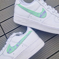 Bild in Galerie-Betrachter laden, Air Force 1 "splash lila mint"