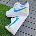 Bild in Galerie-Betrachter laden, Nike Air Force one Custom  Kasachstan Happy creative