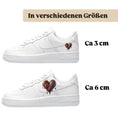 Load image into Gallery viewer, Sneakytats " Schoko Herz 0602
