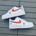 Bild in Galerie-Betrachter laden, Air Force 1 "Goku"
