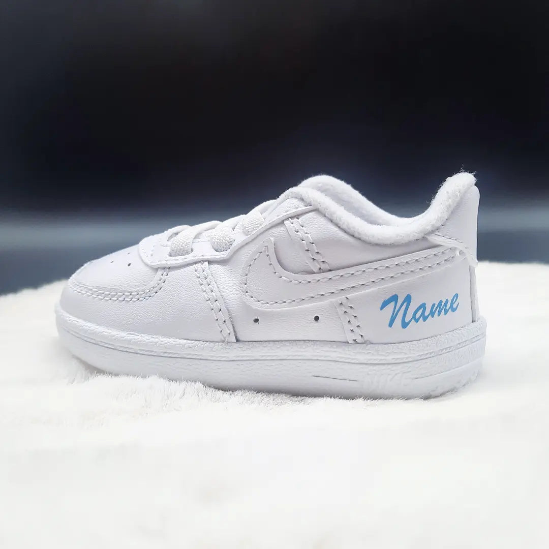 Baby Nike Schuhe Air Force one mit WEunschtext