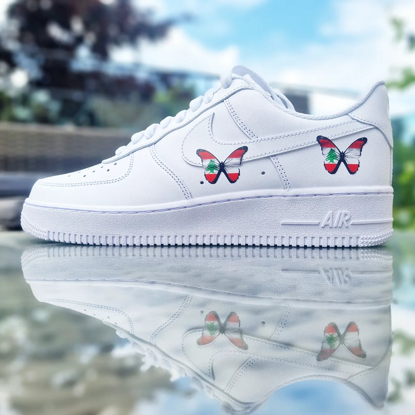 Nike-air-force-one-custom-sneaker-Schmetterling-libanon