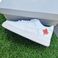 Bild in Galerie-Betrachter laden, Nike Air Force one Custom Sneaker Albanien
