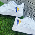 Bild in Galerie-Betrachter laden, Nike Air Force one Custom Sneaker bosnia Bosnien
