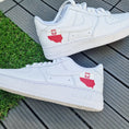 Load image into Gallery viewer, Nike Air Force one Custom Polska Happy creative
