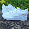 Bild in Galerie-Betrachter laden, Air Force 1 "Rose"
