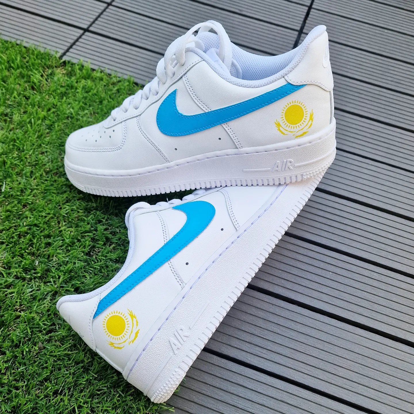 Nike Air Force one Custom  Kasachstan Happy creative