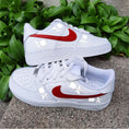 Bild in Galerie-Betrachter laden, Air Force 1 "Roses Reflective"
