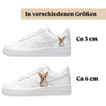 Load image into Gallery viewer, Bügelfolie für alle Schuhe zum personalisieren custom Sneaker Chihuahua
