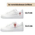 Load image into Gallery viewer, Bügelfolie für alle Schuhe zum personalisieren custom Sneaker Eisbecher mit Erdbeeren
