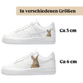 Load image into Gallery viewer, Bügelfolie für alle Schuhe zum personalisieren custom Sneaker Hase
