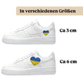 Load image into Gallery viewer, Bügelfolie für alle Schuhe zum personalisieren custom Sneaker Herz  Ukraine
