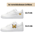 Load image into Gallery viewer, Bügelbilder für mehrere Sneakerarten gelber Schmetterling

