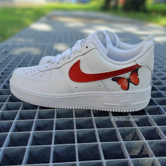 Air Force 1 "Rot Swoosh Schmetterlinge"