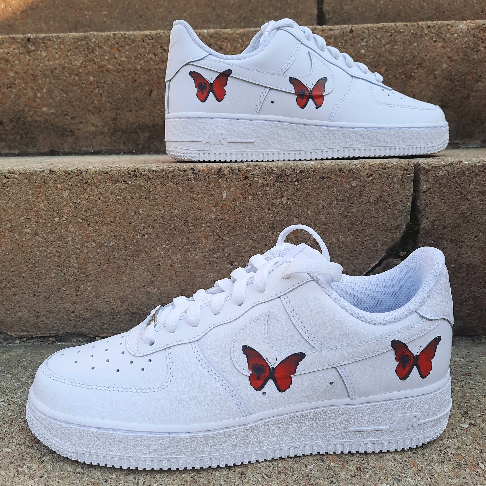 Nike Air Force one Custom Sneaker Albanien Schmetterling