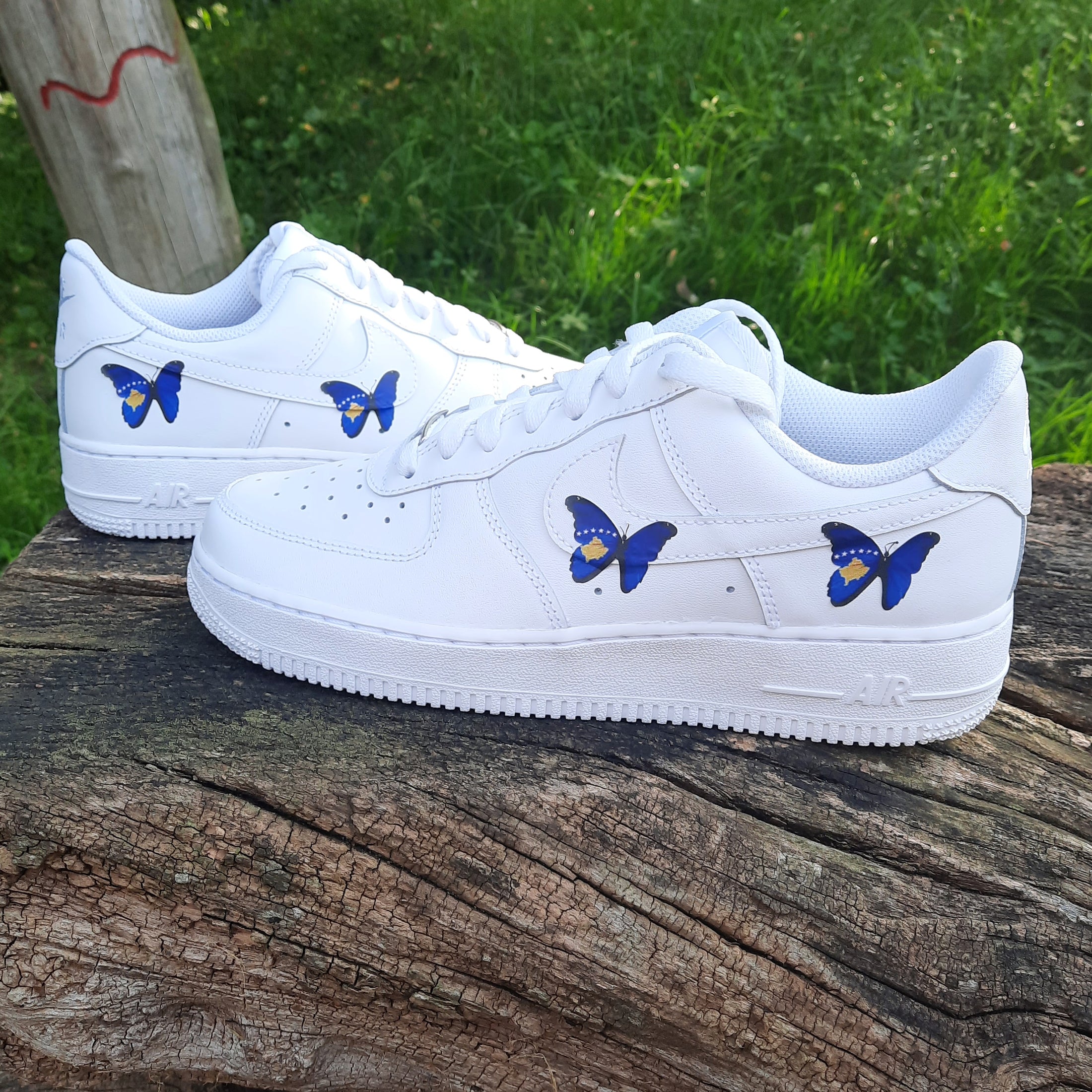 Nike Air Force one Custom  Kosovo Happy creative