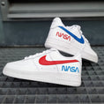 Bild in Galerie-Betrachter laden, Air Force 1 "Nasa"
