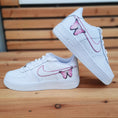 Load image into Gallery viewer, Nike womens best shoes
