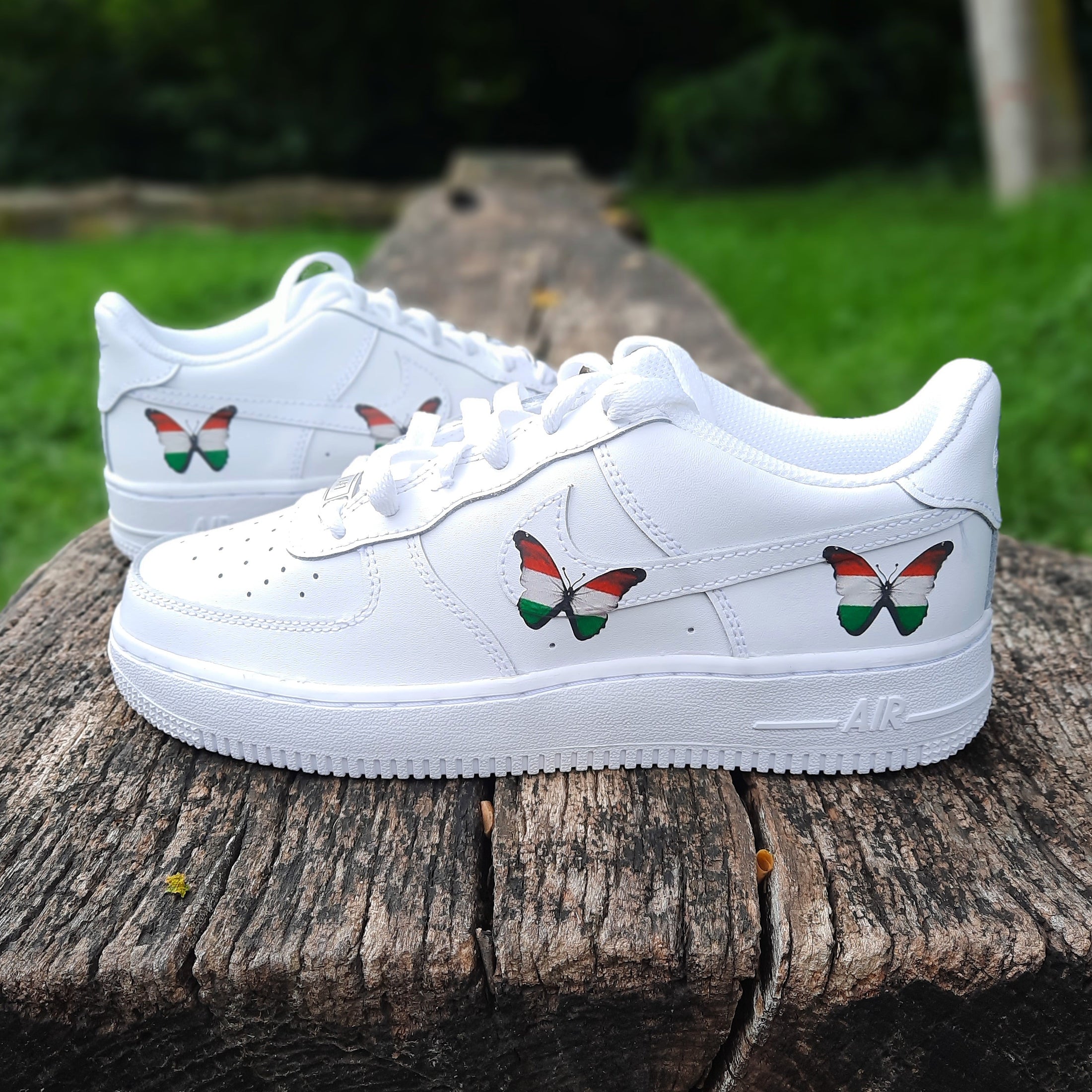 Nike Air Force one Custom Sneaker UngranHappy creative