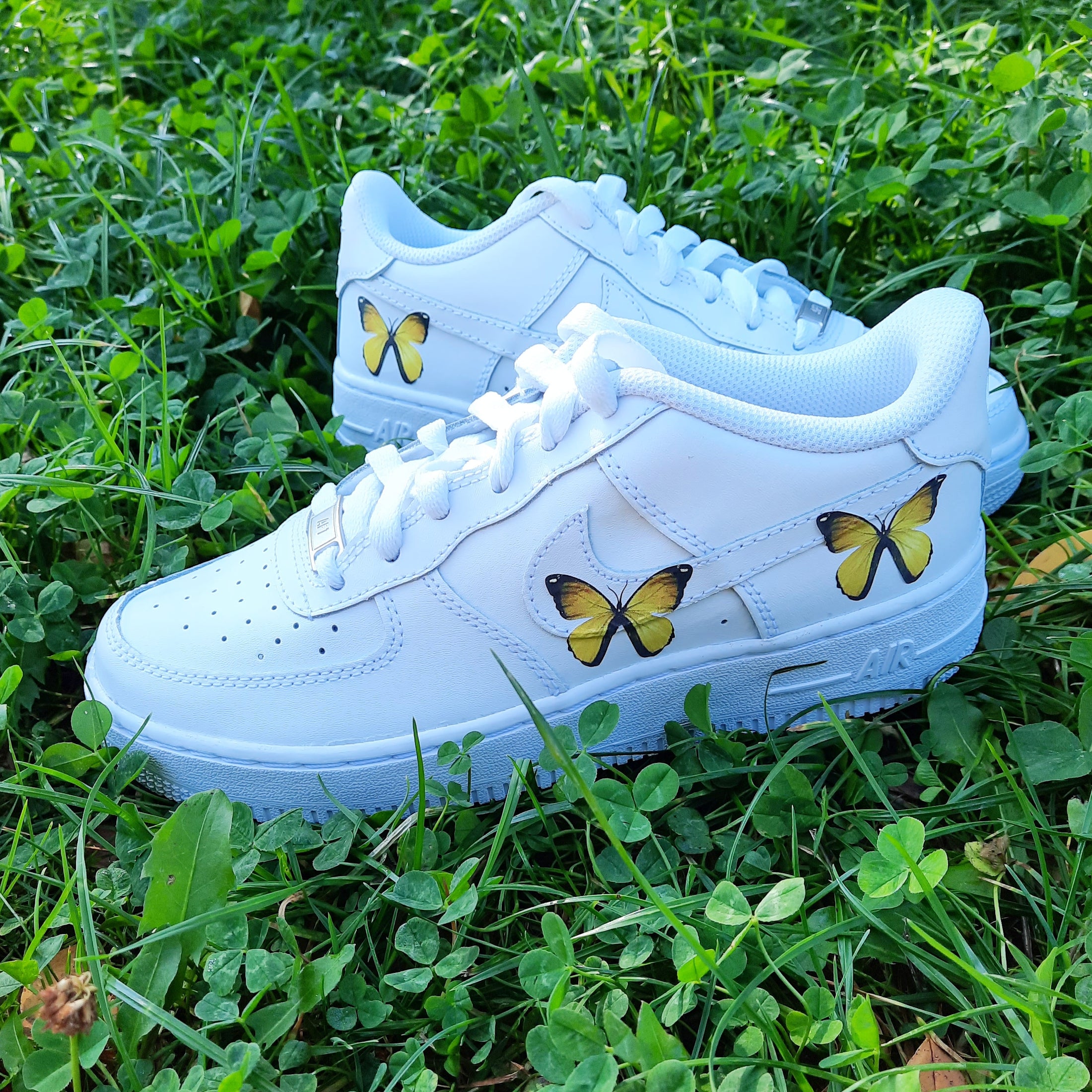 Air Force 1 "Yellow Butterflies"